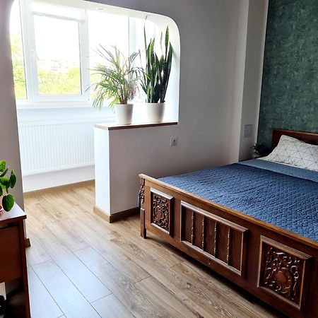 Apartment In Dristor Area Bucarest Exterior foto