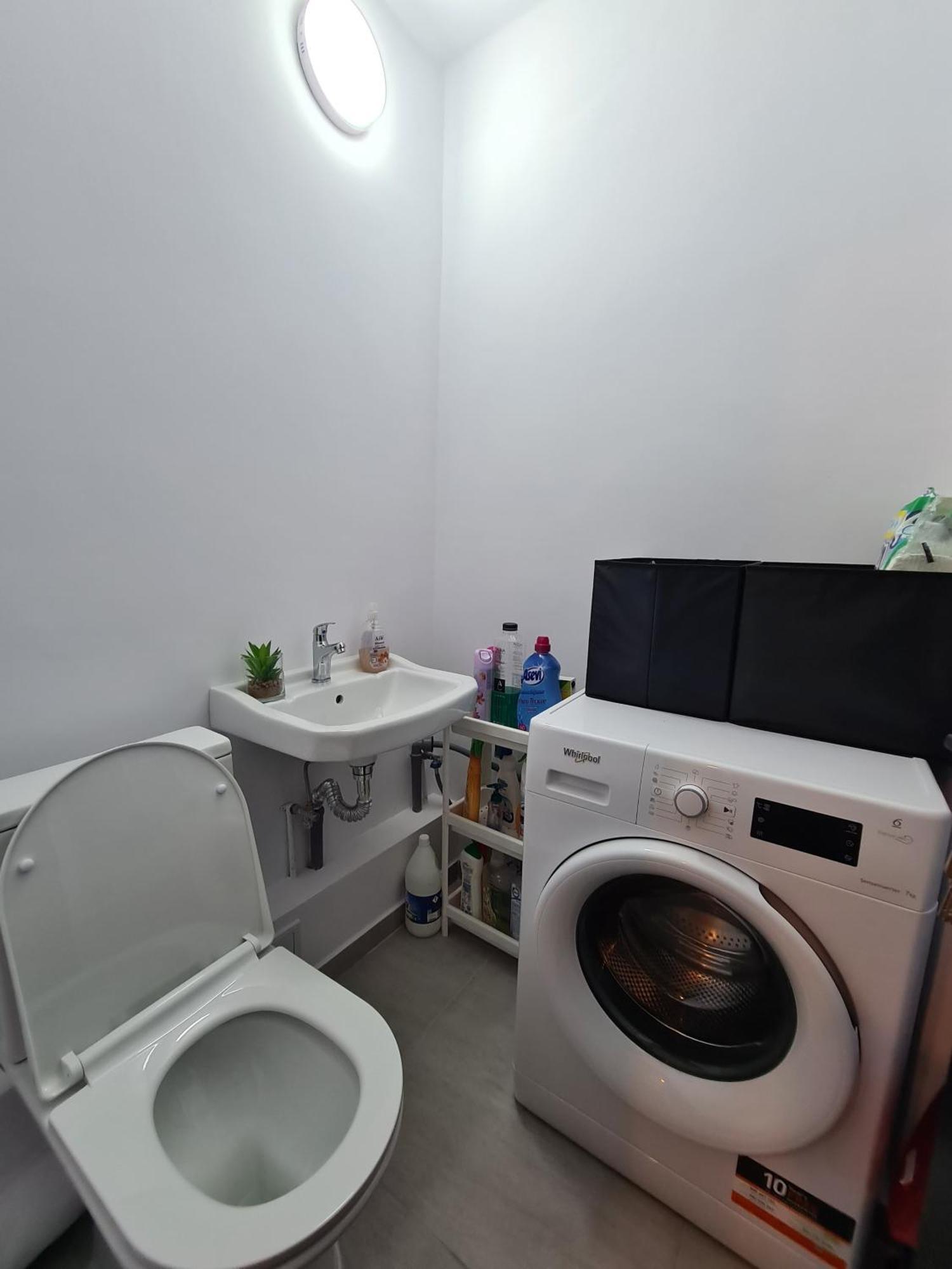 Apartment In Dristor Area Bucarest Exterior foto